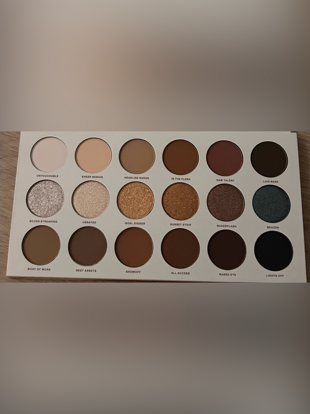 NUDE AMBITION by Morphe Eye Shadow Palette